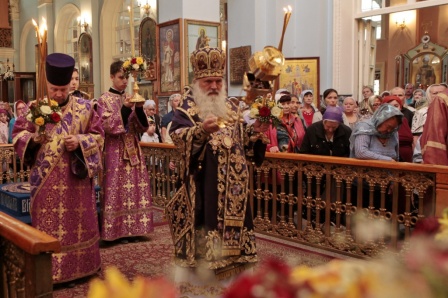 Мы должны свято хранить знамя, носимое на нашей груди – митрополит Викентий