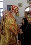 Игуменья Манефа (Караваева) награждена правом ношения креста с украшениями