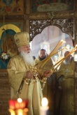 После возвращения из Челябинска митрополит Викентий совершил Литургию в Никольском монастыре в Ташкенте